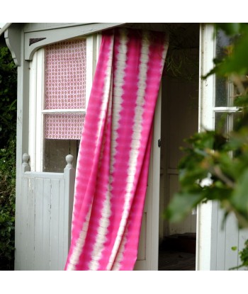 Tissu Jaal Outdoor Fuchsia livraison et retour toujours gratuits