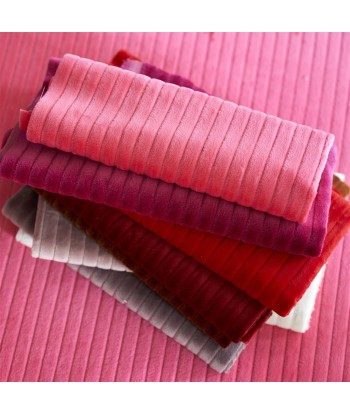 Tissu Cassia Cord Magenta chez Cornerstreet bien 