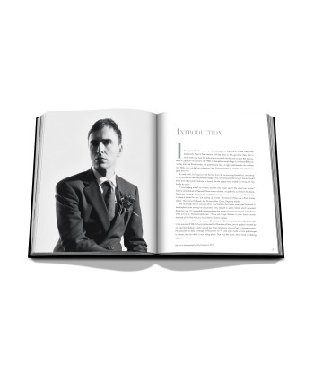 Livre Dior by Raf Simons Véritable concentré