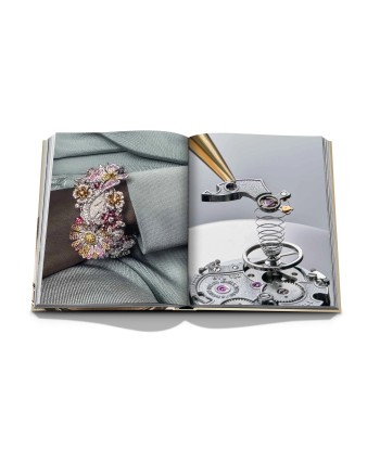 Livre Bulgari: Beyond Time hantent personnes